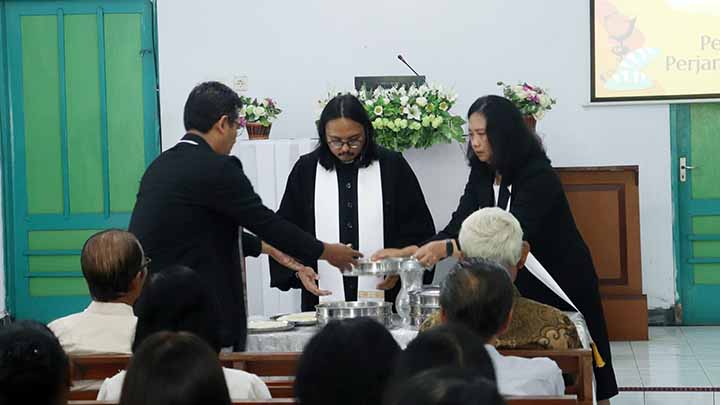 galeri, Perjamuan Kudus GKJ Baki Pepantan Daleman 2025, gereja kristen jawa, gkj, gkj baki, gereja kristen jawa baki, baki, sukoharjo, gkj klasis sukoharjo, klasis sukoharjo, klasis, sinode gkj, sinode 